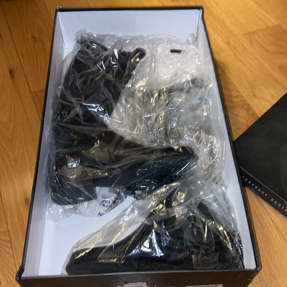 NEW AquaDiva Kallena Waterproof Knee High Leather Boot size 6 - Picture 13 of 14